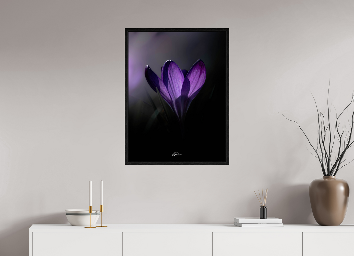 60 x 80 cm, Floater Frame Purple crocus